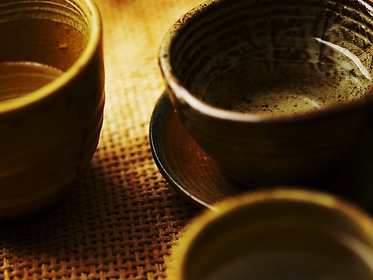 포토 JPG 스튜디오촬영 음료 음식 잔 실내 근접촬영 사람없음 컵 가로 차 전통차 찻잔 다기 국내포토 식기 뷰포인트 내부 차_음료 다도 파일형식