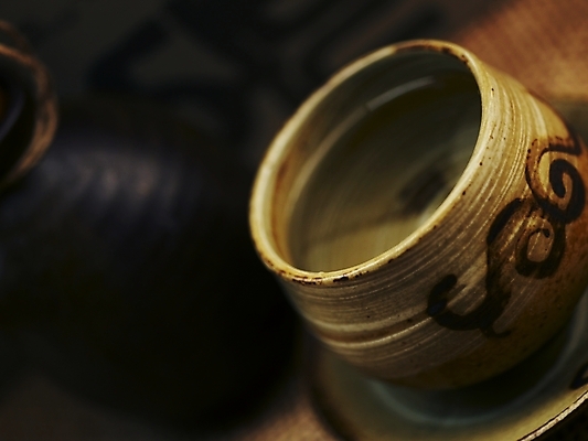 포토 JPG 스튜디오촬영 음료 음식 잔 실내 근접촬영 사람없음 컵 가로 도자기 차 전통차 찻잔 다기 국내포토 식기 뷰포인트 내부 차_음료 다도 파일형식