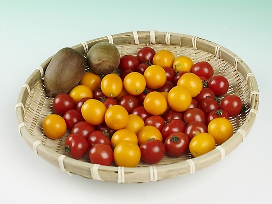 포토 JPG 스튜디오촬영 식물 음식 토마토 채소 과일 방울토마토 실내 키위 누끼 사람없음 농작물 바구니 소쿠리 신선 금귤 국내포토 농업 귤 파일형식