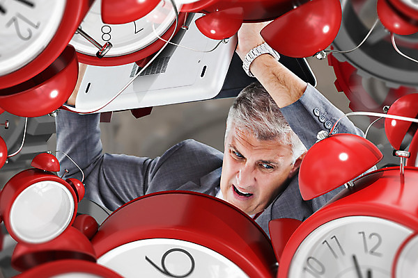 포토 JPG 해외이미지 백인 남자 산업 시계 중년 50대 한명 성인 컴퓨터그래픽 빨간색 노트북 디지털 기계 회색 분노 짜증 시간 비즈니스맨 좌절 톱니바퀴 비네팅 격파 카운트다운 성인남자한명만 해외202004 해외포토 서양인 1 감정 컬러 컨셉 비즈니스 모션 촬영기법 사람 그래픽 전자제품 직장인 남자한명만 성인남자만 파일형식