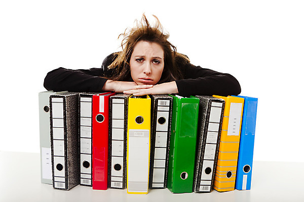 포토 JPG 해외이미지 응시 여자 엎드리기 휴식 스트레스 직장 실내 피곤 한명 사람 앉기 성인 앞모습 사무실 표현 잡기 업무 비즈니스우먼 좌절 책상 흰배경 폴더 업무과다 과부하 성인여자한명만 해외202004 해외포토 1 시선 감정 뷰포인트 가구 백그라운드 컨셉 회사 비즈니스 모션 내부 흰색 작업 직장인 파일 여자한명만 성인여자만 파일형식