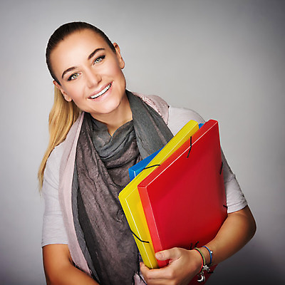 포토 JPG 해외이미지 백인 학생 여학생 여자 교육 행복 백그라운드 학교 성공 고등학교 한명 서기 사람 성인 10대 책 학습 스터디 컬러풀 회색 잡기 스마트 만족 대학교 폴더 긍정 고립 많음 해외202004 해외포토 서양인 1 감정 컬러 컨셉 모션 청소년 파일 파일형식