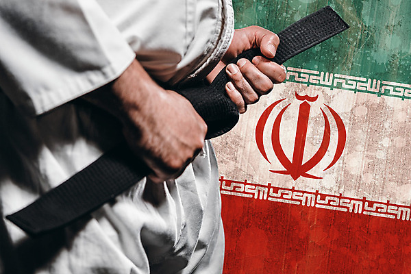 포토 JPG 해외이미지 직업 전통 라이프스타일 배너 남자 스포츠 올림픽 중동 건강 한명 동양인 성인 취미 컴퓨터그래픽 30대 운동 디지털 일본 힘 경쟁 활발 흰색 깃발 무도 얼룩 국기 연습 준비 매듭 신분 유도 대회 애국심 그런지 이란 전국 효과 해외202004 해외포토 1 나라 아시아 컬러 컨셉 사람 인종 생활 그래픽 장년 격투기 파일형식