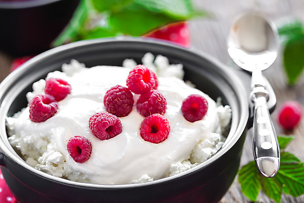 포토 JPG 해외이미지 접시 열매 음식 다이어트 재료 탁자 아침 치즈 건강 요리 사람없음 목재 주방 숟가락 식사 저녁식사 우유 흰색 시골 신선 사발 맛 아침식사 상품 먹기 크림 싱글 유기농 시골집 날것 산딸기 부드러움 요거트 내추럴 점심식사 단백질 칼슘 핸드메이드 해외202004 해외포토 주간 나무 식물 식기 웰빙 컬러 가구 컨셉 과일 모션 유제품 주택 수저 감각 사기그릇 영양소 파일형식