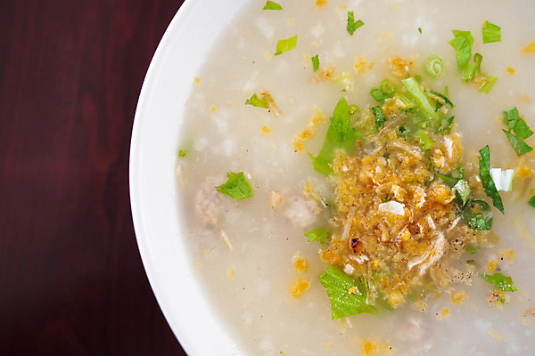 포토 JPG 해외이미지 아시아 문화 음식 채소 밥 중국문화 돼지고기 사람없음 식사 저녁식사 중국 흰색 사발 아침식사 파 점심식사 해외202004 해외포토 동양문화 나라 컬러 외국문화 육류 사기그릇 파일형식