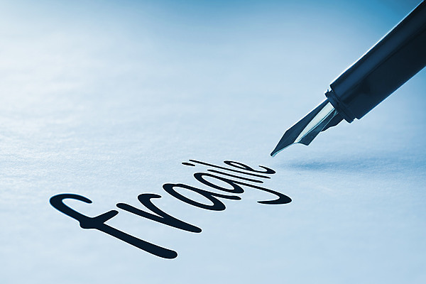 포토 JPG 해외이미지 종이 텍스트 사람없음 단어 만년필 기록 페이지 취급주의 유행어 해외202004 해외포토 문자 경고 펜 유행 파일형식