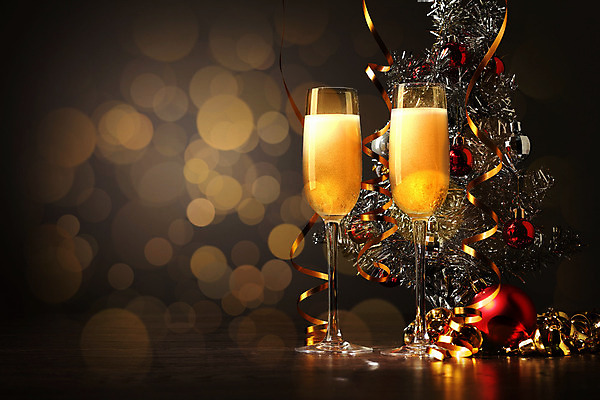 포토 JPG 해외이미지 디자인 기념일 행복 리본 음료 백그라운드 크리스마스 겨울 검은배경 새로움 기념 선물 사랑 사람없음 빛 상자 파티 축제 낭만 축하 알코올 샴페인 샴페인잔 해외202004 해외포토 계절 감정 컨셉 술잔 주류 이벤트 검은색 파일형식