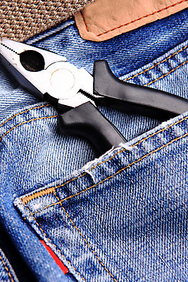 포토 JPG 해외이미지 옷 백그라운드 패턴 바지 프레임 집게 사람없음 파란색 유행 꼬리표 금속 공백 청바지 직물 도시 면 거친 주머니 엉덩이 가죽 남색 천 질감 땀 캔버스 자수 펜치 스트랩 국경 해외202004 해외포토 컬러 무늬 재질 하의 신체부위 라벨 공구 파일형식