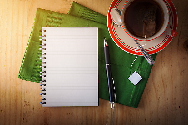 포토 JPG 해외이미지 디자인 종이 커피 음료 백그라운드 아이디어 사람없음 펜 다이어리 공책 공백 카페 기록 차 복고 페이지 해외202004 해외포토 컨셉 문구용품 필기구 상점 사무용품 파일형식