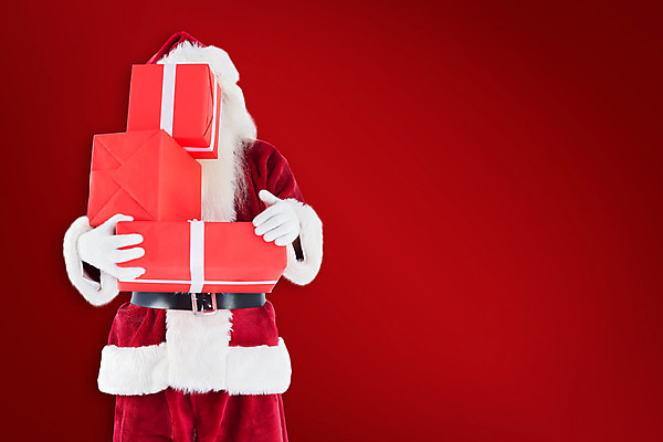 포토 JPG 해외이미지 노년 남자 크리스마스 한명 들기 상반신 앞모습 빨간색 선물상자 산타클로스 노인남자한명만 해외202004 해외포토 1 기념일 뷰포인트 컬러 모션 선물 사람 성인 상자 남자한명만 노인남자만 파일형식