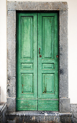 포토 JPG 해외이미지 디자인 컨셉 건축양식 유리 거리 주택 사람없음 내부 건물 목재 장식 초록색 문 수확 골동품 도시 재산 클래식 복고 대문 그런지 엘리먼트 옛날 프로젝트 해외202004 해외포토 나무 건축물 건축 컬러 농업 재료 재질 금융 파일형식