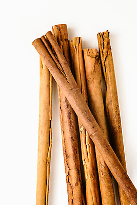 포토 JPG 해외이미지 음료 음식 백그라운드 재료 디저트 건조 요리 사람없음 장식 갈색 주방 흰색 조미료 막대기 달콤 향신료 오브젝트 고립 시나몬 해외202004 해외포토 컬러 맛 향미료 파일형식