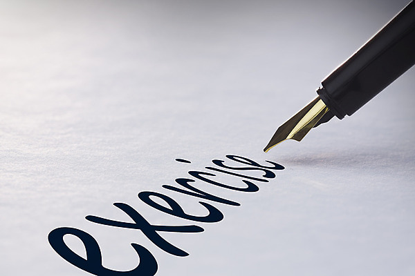 포토 JPG 해외이미지 종이 텍스트 건강 사람없음 단어 운동 만년필 기록 체육관 페이지 유행어 해외202004 해외포토 문자 펜 유행 파일형식