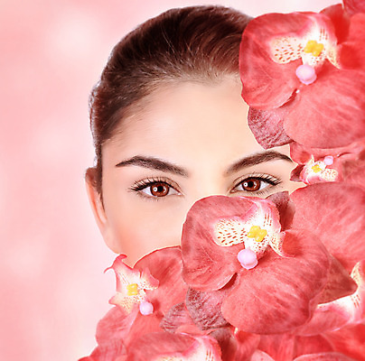 포토 JPG 해외이미지 백인 여자 꽃 얼굴 분홍색 백그라운드 부분 휴식 갈색머리 건강 한명 사람 치료 빨간색 스파 화목 화장품 기쁨 흰색 신선 난초 닫기 피부 순수 만족 피부관리 아로마 고립 돌봄 완벽 의료성형뷰티 해외202004 관능적 해외포토 서양인 식물 1 헤어스타일 감정 컬러 컨셉 의학 모션 신체부위 뷰티 파일형식