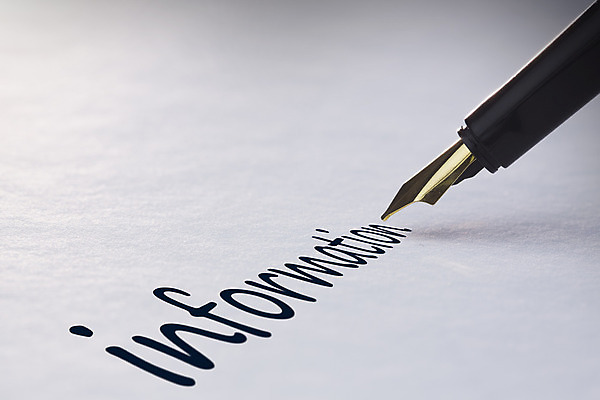 포토 JPG 해외이미지 종이 텍스트 사람없음 단어 만년필 정보 기록 페이지 유행어 해외202004 해외포토 문자 펜 유행 파일형식