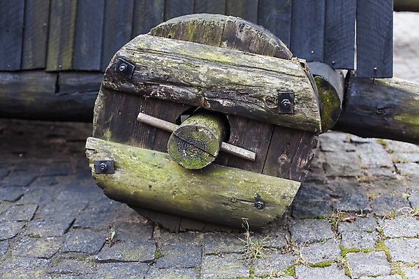 포토 JPG 해외이미지 디자인 무기 농업 부분 교통시설 사람없음 야외 목재 장식 농장 금속 기계 카트 골동품 바퀴 원형 중세 역사 클래식 닫기 땅 버리기 묘사 오브젝트 부식 싱글 군용 전쟁 과거 마차 무거움 대포 구식 엘리먼트 옛날 철강 해외202004 해외포토 도형 나무 산업 교통수단 교통 컨셉 재료 모션 재질 군대 무게 시설 파일형식