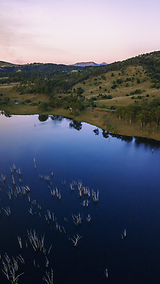 포토 JPG 해외이미지 나무 구름 호수 백그라운드 자연 하늘 안테나 풍경 사람없음 초록색 물 파란색 캠핑 가장자리 호주 해외202004 해외포토 자연요소 식물 컬러 통신 레저 오세아니아 둘레 생태계 파일형식