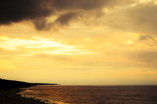 포토 JPG 해외이미지 바다 백그라운드 자연 하늘 풍경 사람없음 야외 햇빛 태양 반사 노란색 평화 일출 맑음 황혼 일몰 수평선 해외202004 해외포토 자연요소 컬러 컨셉 날씨 노을 생태계 파일형식
