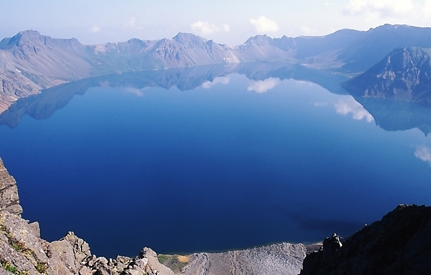 포토 JPG 주간 구름 하늘 산 풍경 사람없음 야외 천지 국내포토 자연요소 파일형식