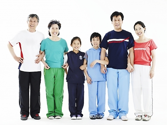 포토 JPG 스튜디오촬영 전신 여자 할아버지 노년 남자 딸 행복 아들 할머니 가정 가족 엄마 손자 손녀 대가족 실내 건강 미소 웃음 누끼 사람 동양인 여러명 가로 실버라이프 운동복 화목 한국인 아빠 국내포토 라이프스타일 옷 감정 다수 컨셉 관계 표정 인종 성인 내부 손주 파일형식