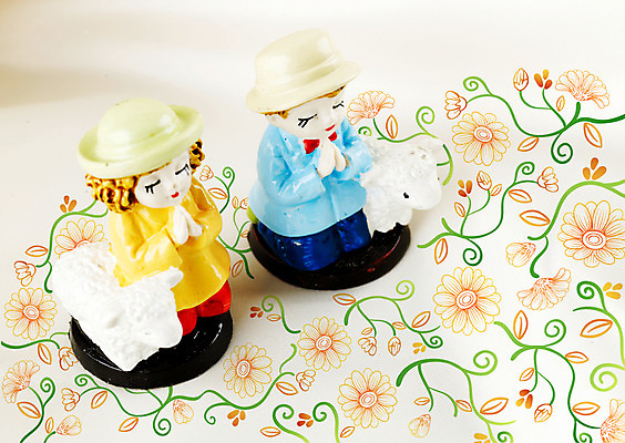 PSD 편집이미지 문양 커플 꽃 기독교 백그라운드 무늬 꽃무늬 패턴 사람없음 장식 조각상 장미 기도 디지털합성 오브젝트 이미지편집 식물 종교 관계 조형물 파일형식