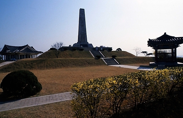 포토 JPG 주간 사람없음 야외 기념비 행주대첩비 행주산성 국내포토 자연요소 비석 파일형식 고양