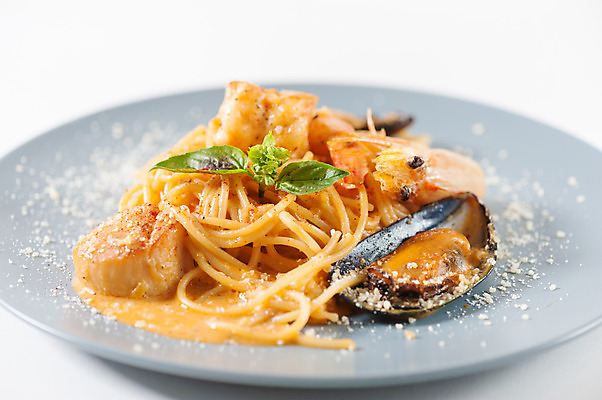 포토 JPG 해외이미지 전통 음식 백그라운드 재료 태국 치즈 새우 파스타 건강 스파게티 요리 사람없음 식당 식사 저녁식사 이탈리아 신선 고급 맛 지중해 허브 국수 매움 홍합 레시피 가리비 바질 점심식사 핸드메이드 맛있는 해외202004 해외포토 식물 유럽 아시아 바다 컨셉 조개 어패류 유제품 서양음식 갑각류 상점 면류 파일형식