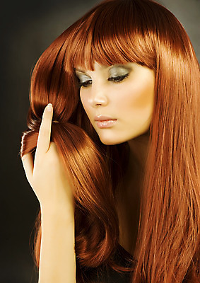 포토 JPG 해외이미지 모델 헤어스타일 여자 얼굴 갈색머리 건강 한명 옆모습 빨간색 빛 갈색 유행 상점 화장품 활발 흰색 화려 고급 매끈함 이발 피부 순수 광택 샴푸 돌봄 스타일링 완벽 직진 의료성형뷰티 스타일 쓰다듬기 해외202004 관능적 해외포토 1 뷰포인트 컬러 컨셉 모션 사람 신체부위 위생용품 뷰티 감각 파일형식