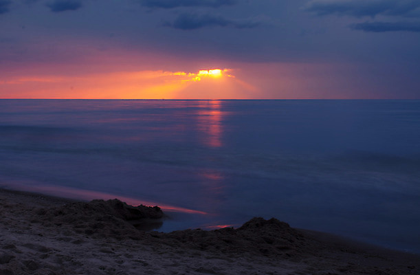 포토 JPG 해외이미지 바다 여행 백그라운드 자연 하늘 풍경 사람없음 빨간색 빛 햇빛 태양 노란색 일출 황혼 일몰 수평선 해외202004 해외포토 자연요소 컬러 노을 생태계 파일형식