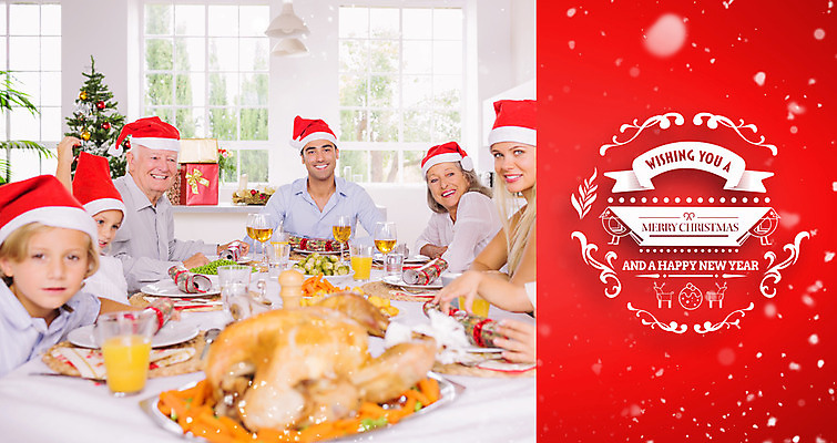 포토 JPG 해외이미지 백인 디자인 응시 여자 할아버지 남자 딸 행복 아들 할머니 어린이 크리스마스 겨울 가정 가족 청소년 탁자 엄마 손자 손녀 크리스마스카드 미소 소년 여러명 20대 성인 장식 빨간색 30대 파란색 크리스마스트리 주방 축제 장식볼 축하 메시지 아빠 오렌지주스 12월 70대 해피뉴이어 칠면조 비네팅 80대 조부모 스타일 해외202004 해외포토 서양인 시선 계절 기념일 노년 감정 컬러 가구 다수 컨셉 관계 조류 카드_감사 촬영기법 표정 사람 청년 장년 새해인사 날짜 과일주스 손주 파일형식