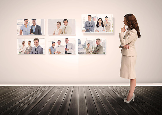 포토 JPG 해외이미지 전신 백인 응시 여자 남자 40대 중년 비즈니스 서기 여러명 상반신 20대 성인 옆모습 30대 스크린 직장인 비즈니스우먼 선택 직원 고민 채용 해외202004 해외포토 서양인 직업 시선 감정 뷰포인트 다수 컨셉 모션 사람 청년 장년 파일형식