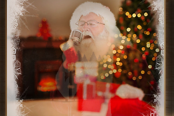 포토 JPG 해외이미지 백인 라이프스타일 응시 노년 남자 감정 음악 크리스마스 겨울 거실 노래 창문 가정 유리 수염 아파트 주택 선물 한명 서기 장식 빨간색 소파 크리스마스트리 산타클로스 축제 흰색 축하 소프트포커스 마이크 벽난로 전나무 노인남자한명만 해외202004 해외포토 서양인 나무 1 시선 계절 기념일 컬러 음향기기 컨셉 의자 모션 재질 문화예술 촬영기법 사람 성인 건물 생활 남자한명만 노인남자만 파일형식