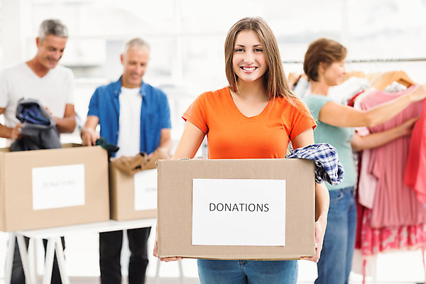 포토 JPG 해외이미지 백인 직업 여자 남자 행복 40대 중년 비즈니스 실내 여러명 20대 성인 30대 상자 봉사 도움 직장인 비즈니스맨 비즈니스우먼 복지 동료 기부 돌봄 참여 자선단체 해외202004 해외포토 서양인 감정 다수 컨셉 관계 모션 사람 청년 내부 장년 그룹 사회이슈 자선 파일형식