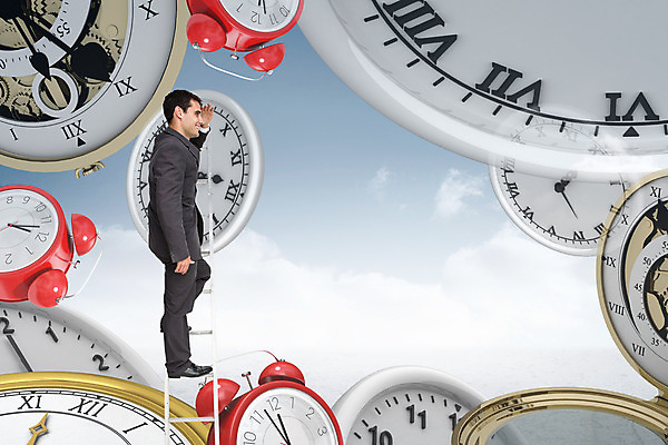 포토 JPG 해외이미지 백인 구름 응시 남자 행복 시계 비즈니스 사다리 하늘 성공 갈색머리 한명 서기 미소 풍경 20대 성인 컴퓨터그래픽 디지털 사막 관찰 시간 비즈니스맨 정상 스마트 기회 진행 카운트다운 스타일 성인남자한명만 수평선 카피스페이스 자극 해외202004 해외포토 자연요소 서양인 1 헤어스타일 시선 감정 컨셉 모션 표정 사람 청년 그래픽 공백 도구 직장인 남자한명만 성인남자만 파일형식