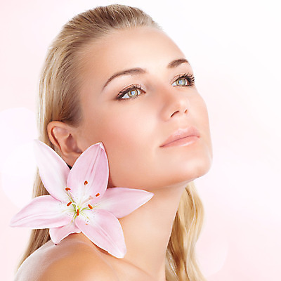 포토 JPG 해외이미지 백인 모델 여자 꽃 얼굴 분홍색 백그라운드 신체 휴식 실내 건강 한명 사람 성인 치료 유행 스파 화장품 흰색 신선 피부 순수 피부관리 내추럴 고립 돌봄 바디케어 완벽 의료성형뷰티 해외202004 관능적 해외포토 서양인 식물 1 컬러 컨셉 의학 모션 내부 신체부위 뷰티 파일형식