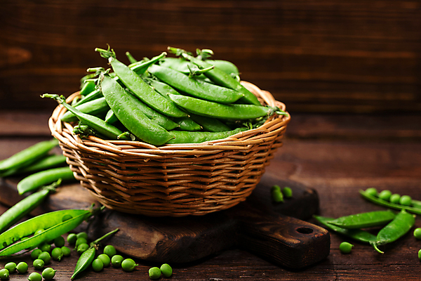 포토 JPG 해외이미지 실내 사람없음 바구니 담기 완두콩 꼬투리 해외202004 해외포토 모션 콩 내부 파일형식