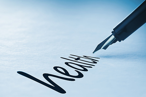 포토 JPG 해외이미지 라이프스타일 웰빙 종이 텍스트 건강 사람없음 단어 만년필 기록 페이지 유행어 해외202004 해외포토 문자 생활 펜 유행 파일형식