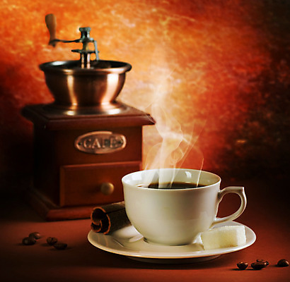 포토 JPG 해외이미지 디자인 커피 음료 음식 벽 백그라운드 사람없음 내부 갈색 검은색 카페 머그컵 오브젝트 그라인더 에스프레소 카페인 국경 해외202004 해외포토 컬러 컵 상점 커피용품 파일형식