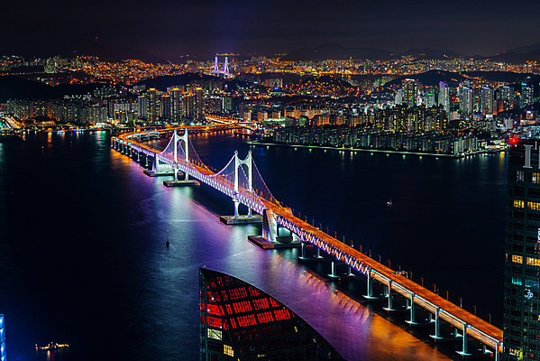 포토 JPG 야경 한국 사람없음 야외 건물 도시풍경 도시 부산 광안대교 광안리해수욕장 국내여행 전경 국내포토 건축물 아시아 여행 풍경 다리_건축물 야간 해수욕장 파일형식 탑뷰 풍경_경치