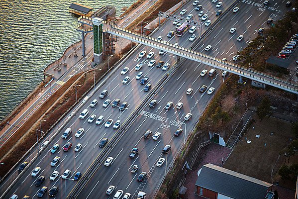 포토 JPG 주간 자동차 서울 한국 풍경 사람없음 야외 하이앵글 도시풍경 도시 국내여행 정체 전경 강변북로 국내포토 자연요소 아시아 육상교통 뷰포인트 여행 파일형식 탑뷰 고속화도로
