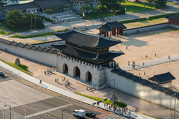 포토 JPG 주간 한국건축 서울 한국 풍경 사람없음 야외 도시풍경 궁전 도시 경복궁 광화문 국내여행 전경 국내포토 자연요소 건축 아시아 여행 고건축 랜드마크 파일형식 탑뷰