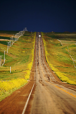 포토 JPG 해외이미지 구름 선 여행 캐나다 하늘 날씨 풍경 사람없음 세로 여름 울타리 디지털 어둠 시골 장면 폭풍 해외202004 해외포토 자연요소 계절 북아메리카 담장 파일형식