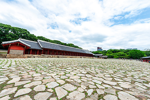 포토 JPG 주간 구름 한국문화 하늘 서울 풍경 사람없음 야외 도시풍경 국내여행 종로 종묘 전경 국내포토 자연요소 동양문화 여행 한국 도시 파일형식 탑뷰