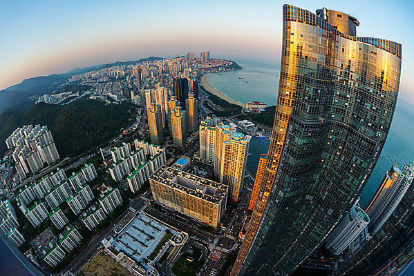 포토 JPG 한국 풍경 빌딩 사람없음 야외 건물 도시풍경 고층빌딩 일몰 부산 국내여행 해운대 전경 국내포토 건축물 아시아 여행 노을 도시 파일형식 탑뷰