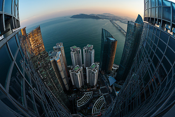 포토 JPG 한국 풍경 빌딩 사람없음 야외 건물 도시풍경 고층빌딩 일몰 부산 국내여행 해운대 전경 국내포토 건축물 아시아 여행 노을 도시 파일형식 탑뷰