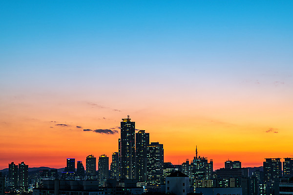 포토 JPG 하늘 서울 한국 풍경 빌딩 사람없음 야외 건물 도시풍경 노을 일몰 목동 국내여행 전경 국내포토 자연요소 건축물 아시아 여행 도시 파일형식 탑뷰