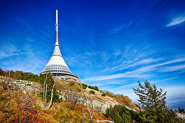 포토 JPG 해외이미지 산업 파도 여행 건축양식 통신 하늘 호텔 모바일 산 세포 안테나 사람없음 파란색 여행객 탑 텔레비전 장비 인공위성 정보 네트워크 역 연결 큼 무선전화기 전화기 라디오 신호 방송 전염 체코 공학 전송 소통 공화국 송신기 해외202004 해외포토 건축물 교육 건축 유럽 나라 바다 컬러 컨셉 교통시설 숙소 사람 전자제품 질병 크기 감염 파일형식