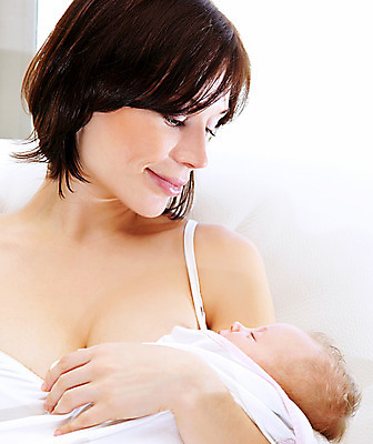 포토 JPG 해외이미지 백인 라이프스타일 응시 여자 행복 가족 안기 포옹 사랑 사람 소년 상반신 성인 두명 앞모습 옆모습 부모 꿈 육아 아기 잡기 잠 돌봄 해외202004 해외포토 서양인 시선 남자 감정 어린이 뷰포인트 관계 모션 생활 파일형식