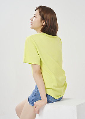 포토 JPG 스튜디오촬영 우먼라이프 여학생 여자 대학생 반바지 실내 한명 미소 앉기 상반신 20대 성인 옆모습 여름 여름휴가 바캉스 한국인 흰배경 여대생 성인여자한명만 국내포토 1 학생 라이프스타일 계절 뷰포인트 백그라운드 바지 모션 휴가 표정 사람 동양인 청년 내부 흰색 여자한명만 성인여자만 파일형식 여름_계절