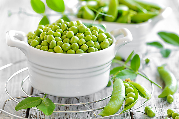 포토 JPG 해외이미지 그릇 실내 사람없음 아웃포커스 담기 완두콩 해외202004 해외포토 식기 모션 콩 촬영기법 내부 파일형식